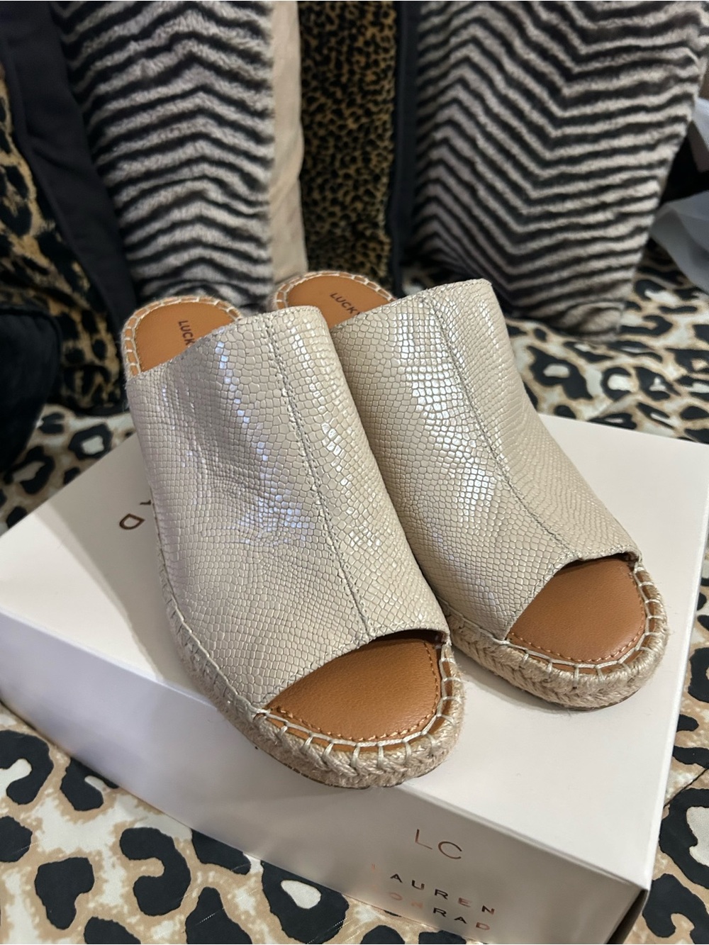 Lucky Brand Metallic Cream Open-Toe Espadrille Slide Mules